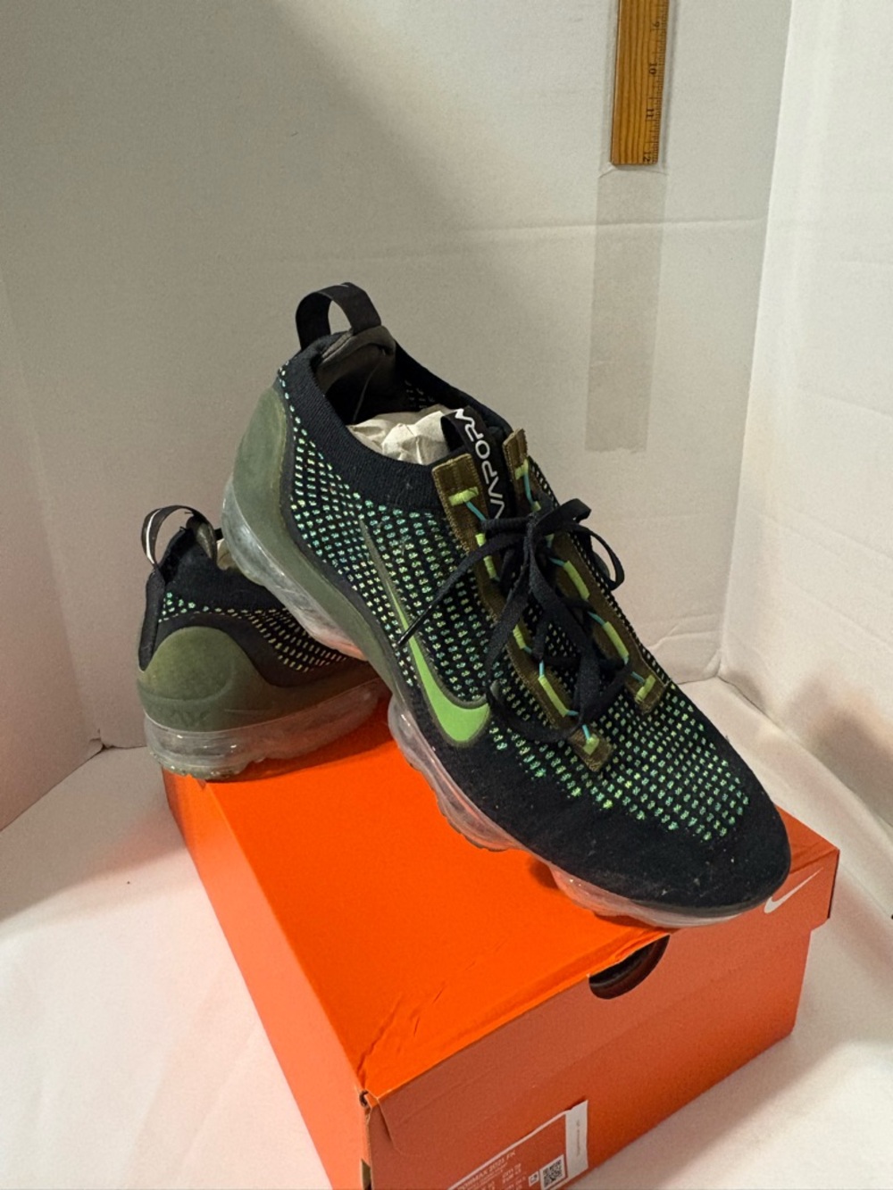 Nike Air VaporMax 2021 Flyknit in the Black Chlorophyll colorway Men’s Size 11.5